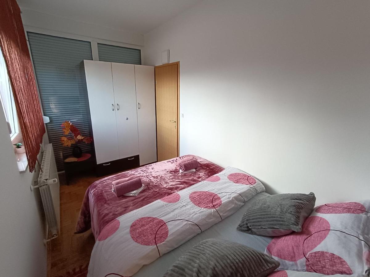 Apartman Ante Gospić Zewnętrze zdjęcie